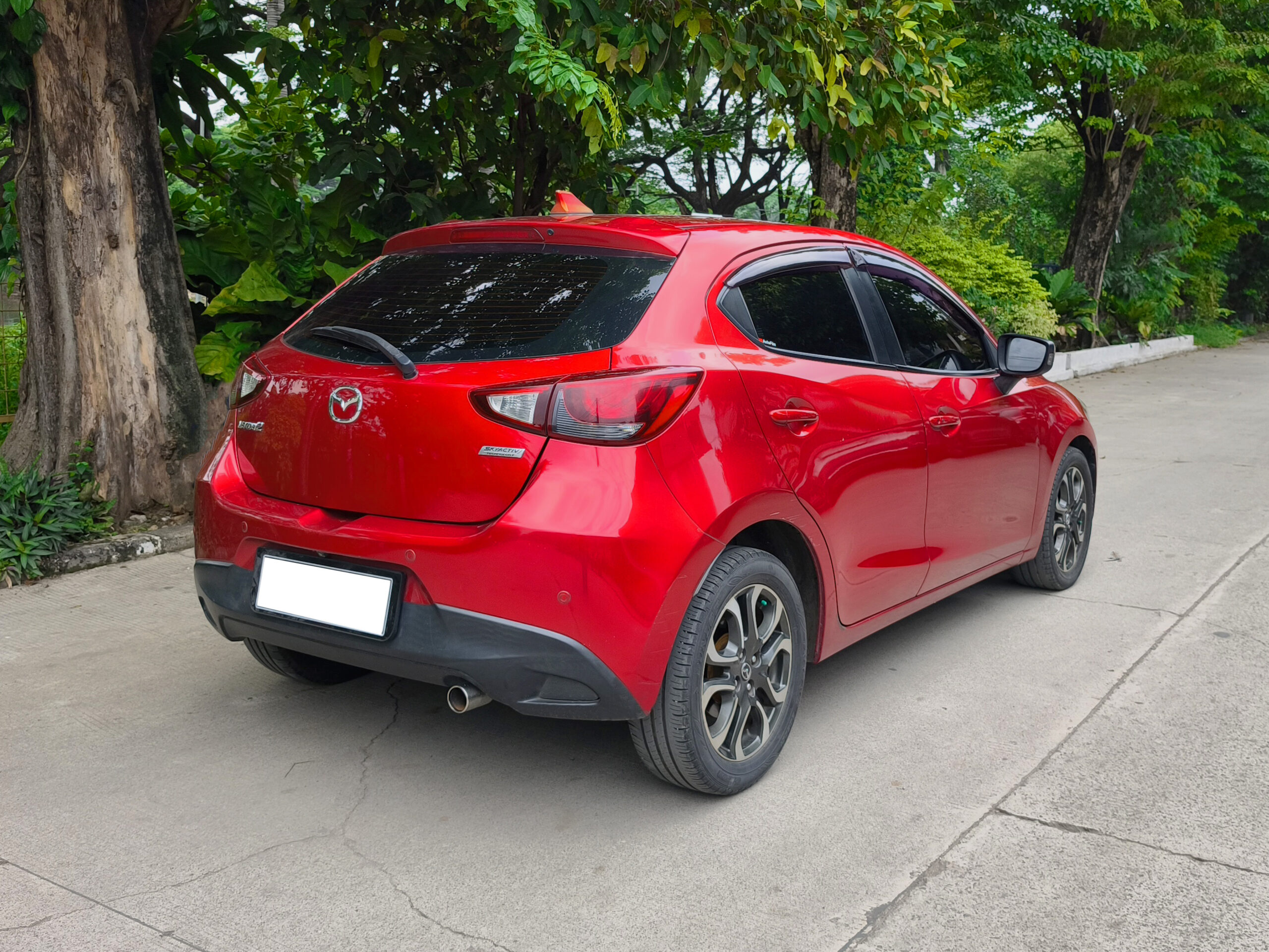 Mazda 2 GT AT 2015 - Image 7