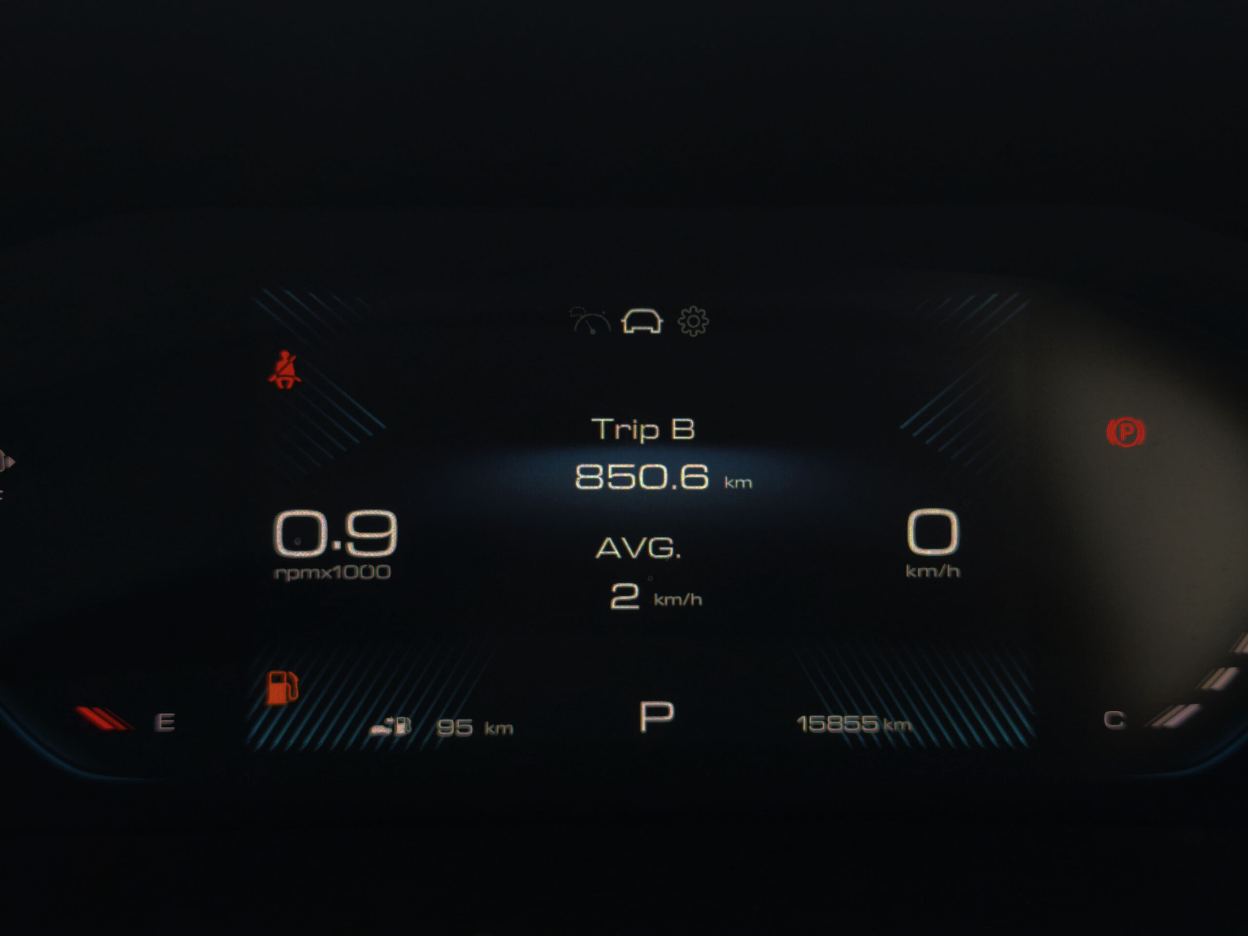 Wuling Alvez EX CVT 2023 - Image 13