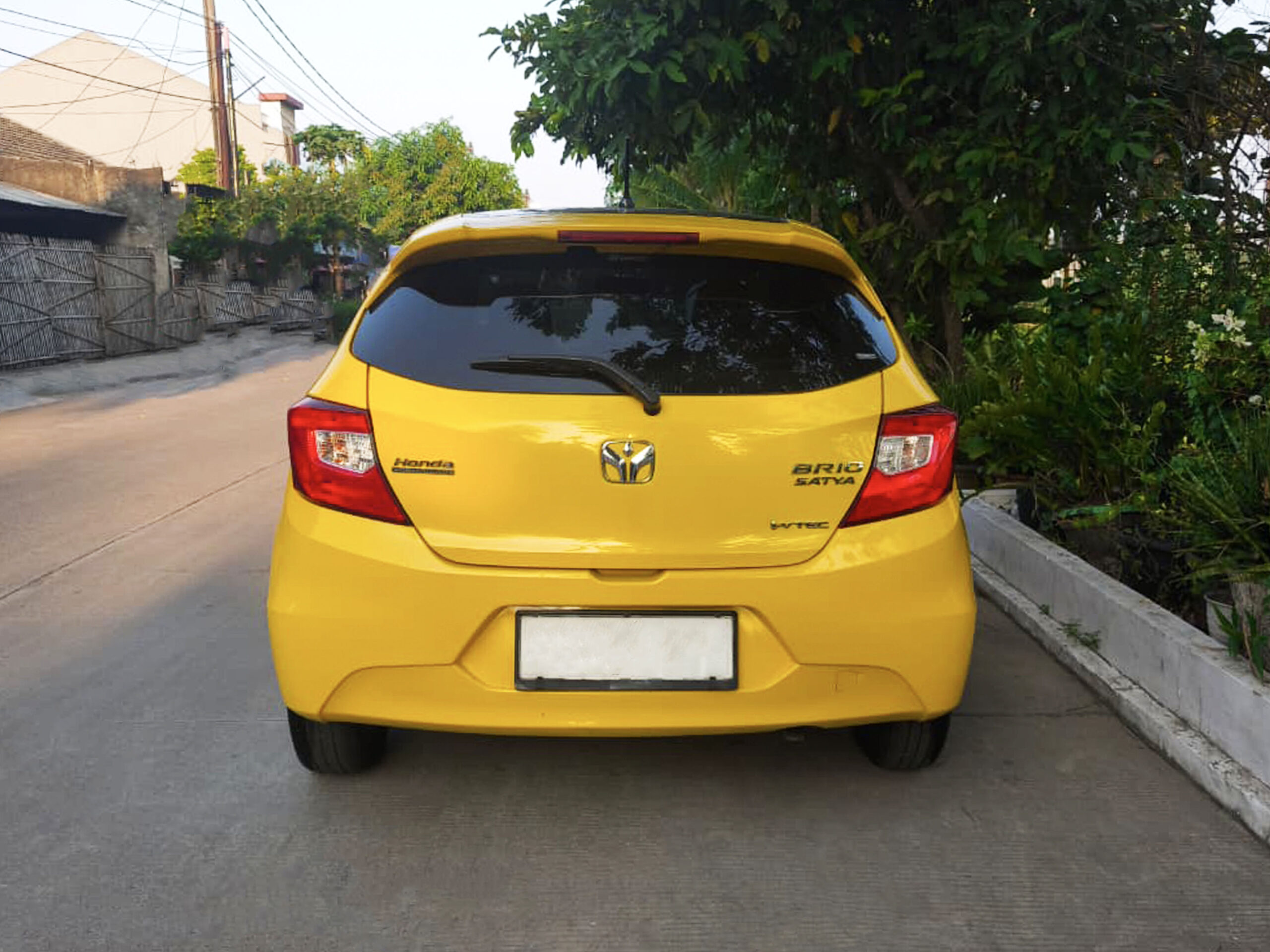 Honda Brio E 2018 M/T - Image 5