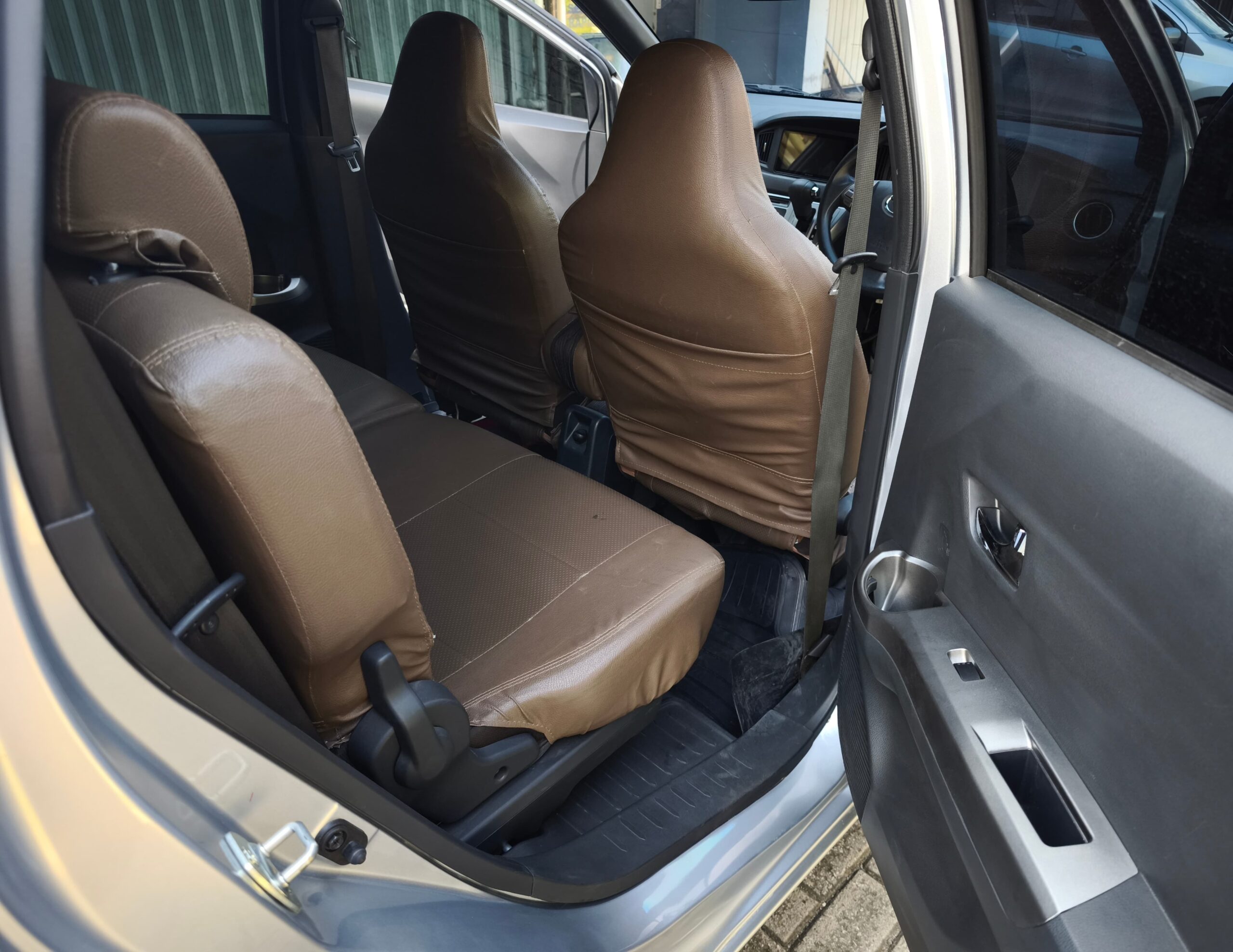 Toyota Calya G AT 2023 - Image 8