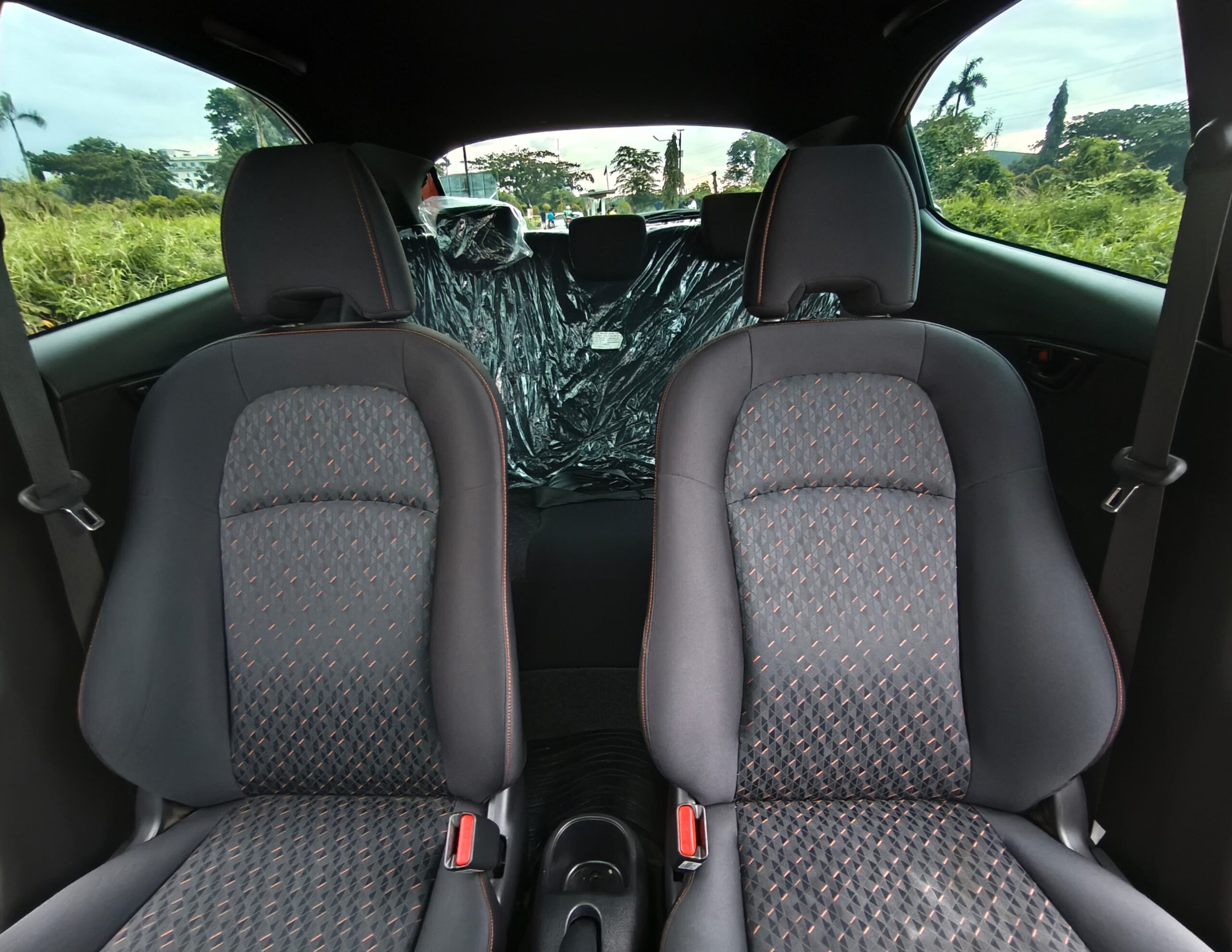 Honda Brio RS Urbanite 2022 CVT - Image 10