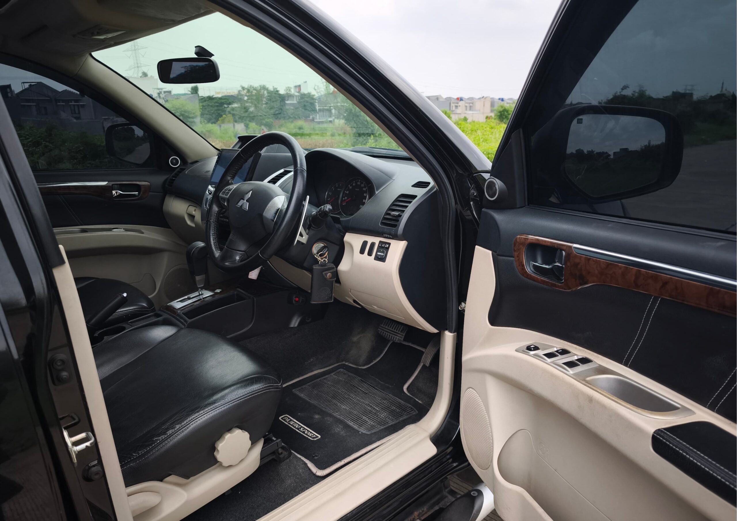 Pajero Sport Dakkar 4x4 2014 A/T - Image 11