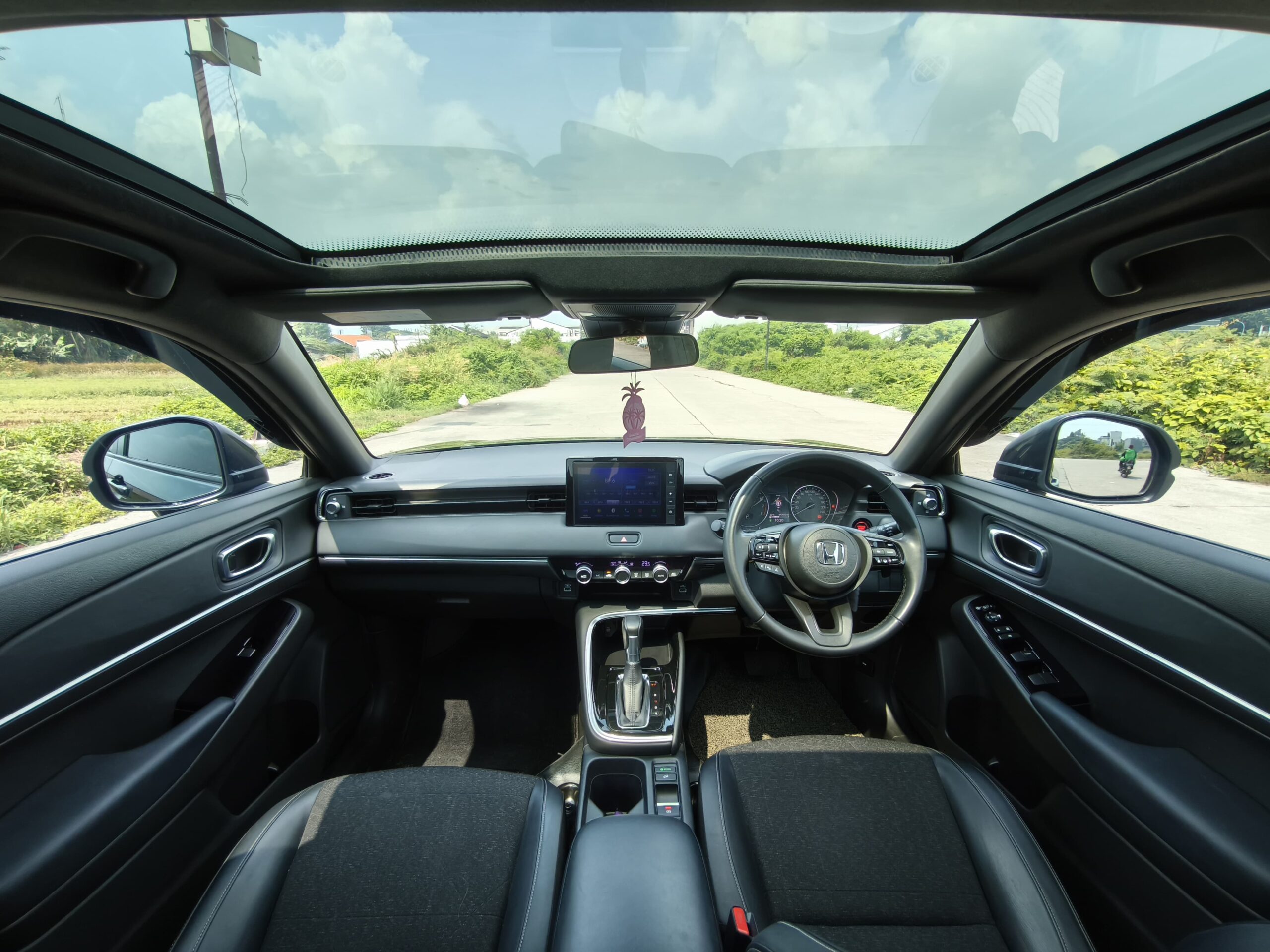 Honda HR-V SE 2022 A/T - Image 11