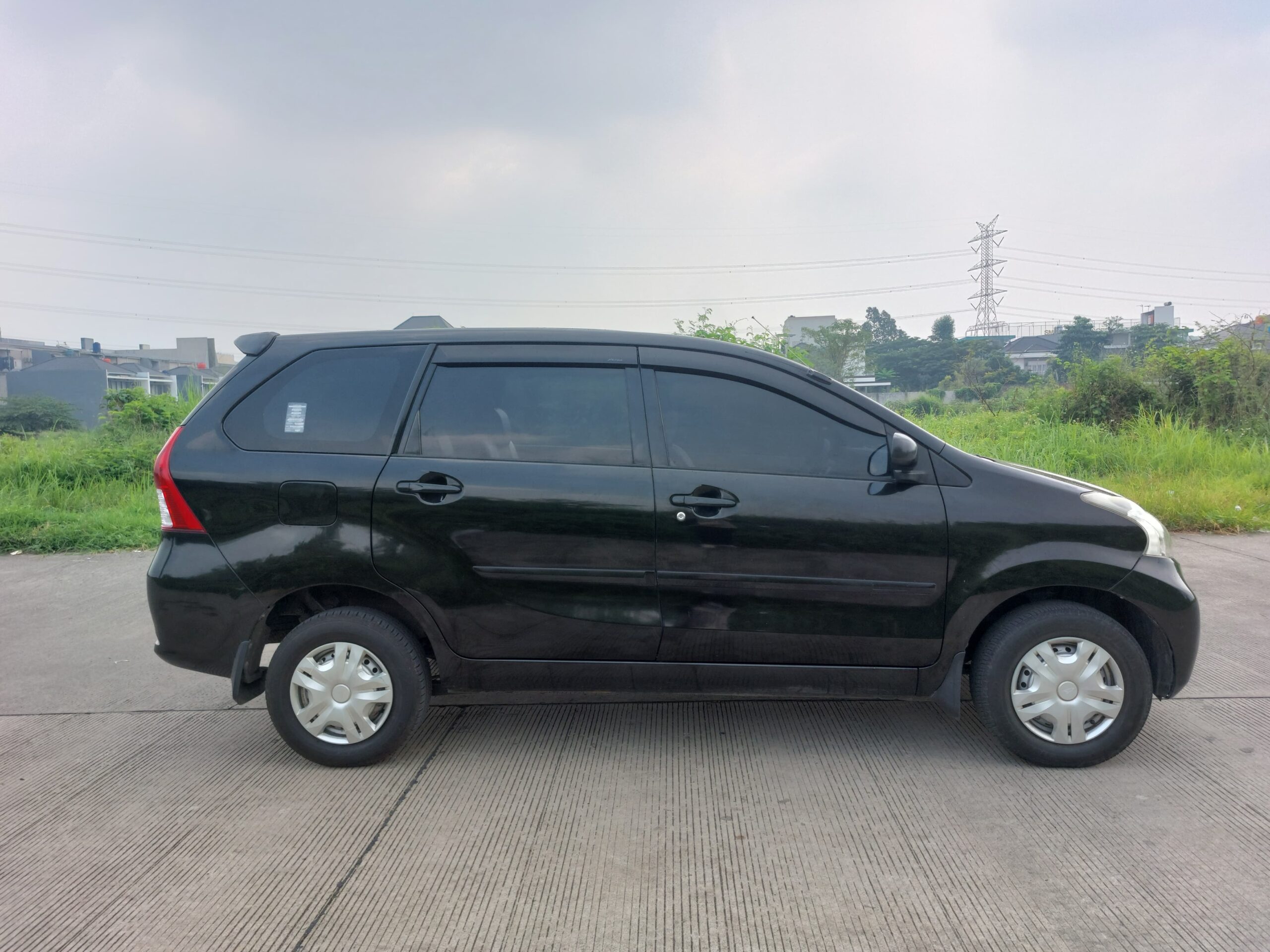 Daihatsu Xenia X 2015 M/T - Image 7