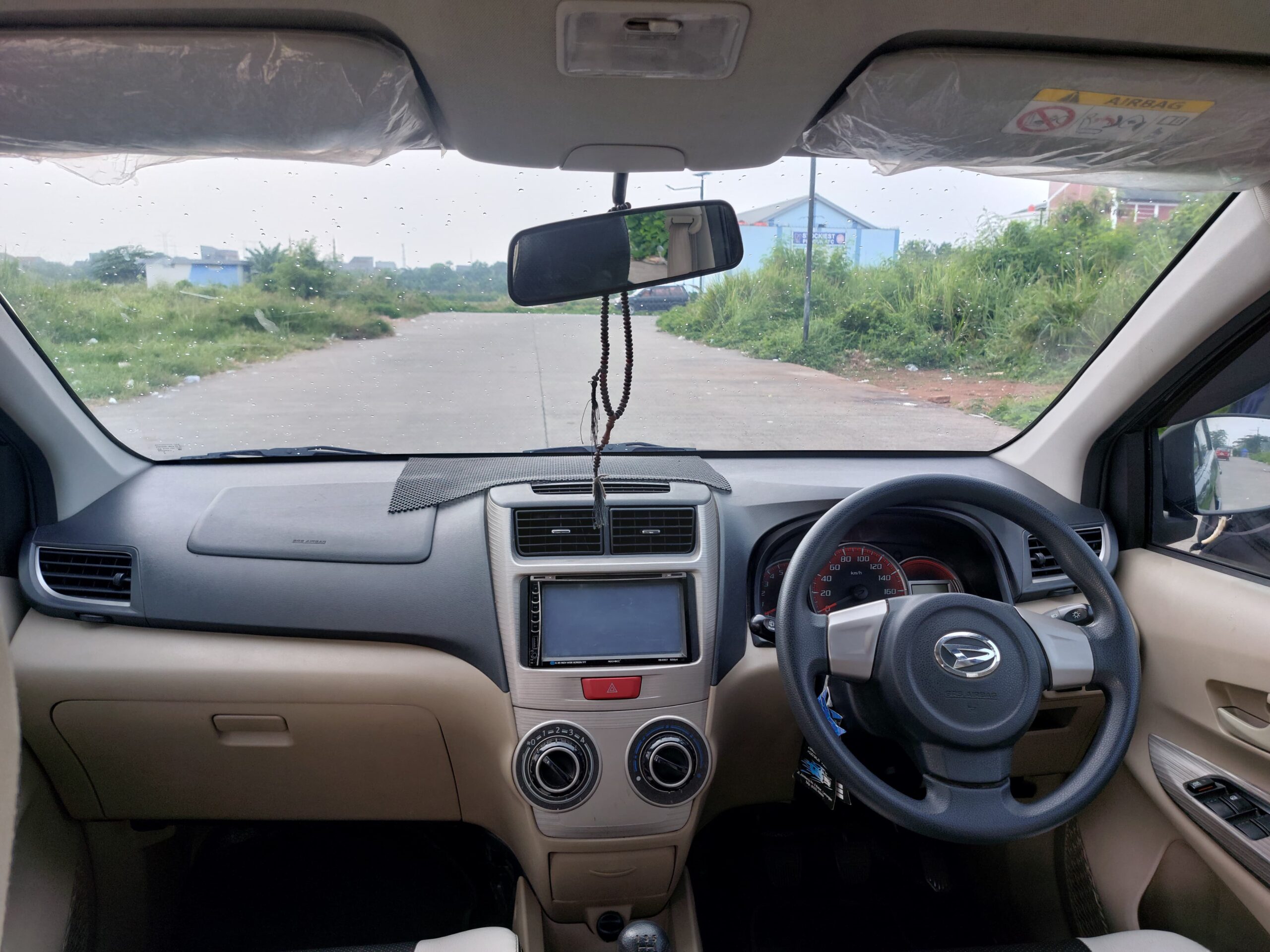 Daihatsu Xenia X 2015 M/T - Image 11