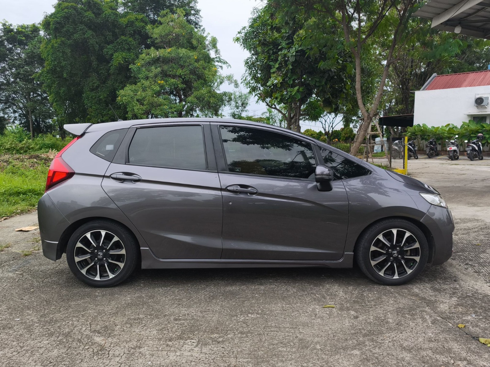 Honda Jazz RS 2017 CVT - Image 7