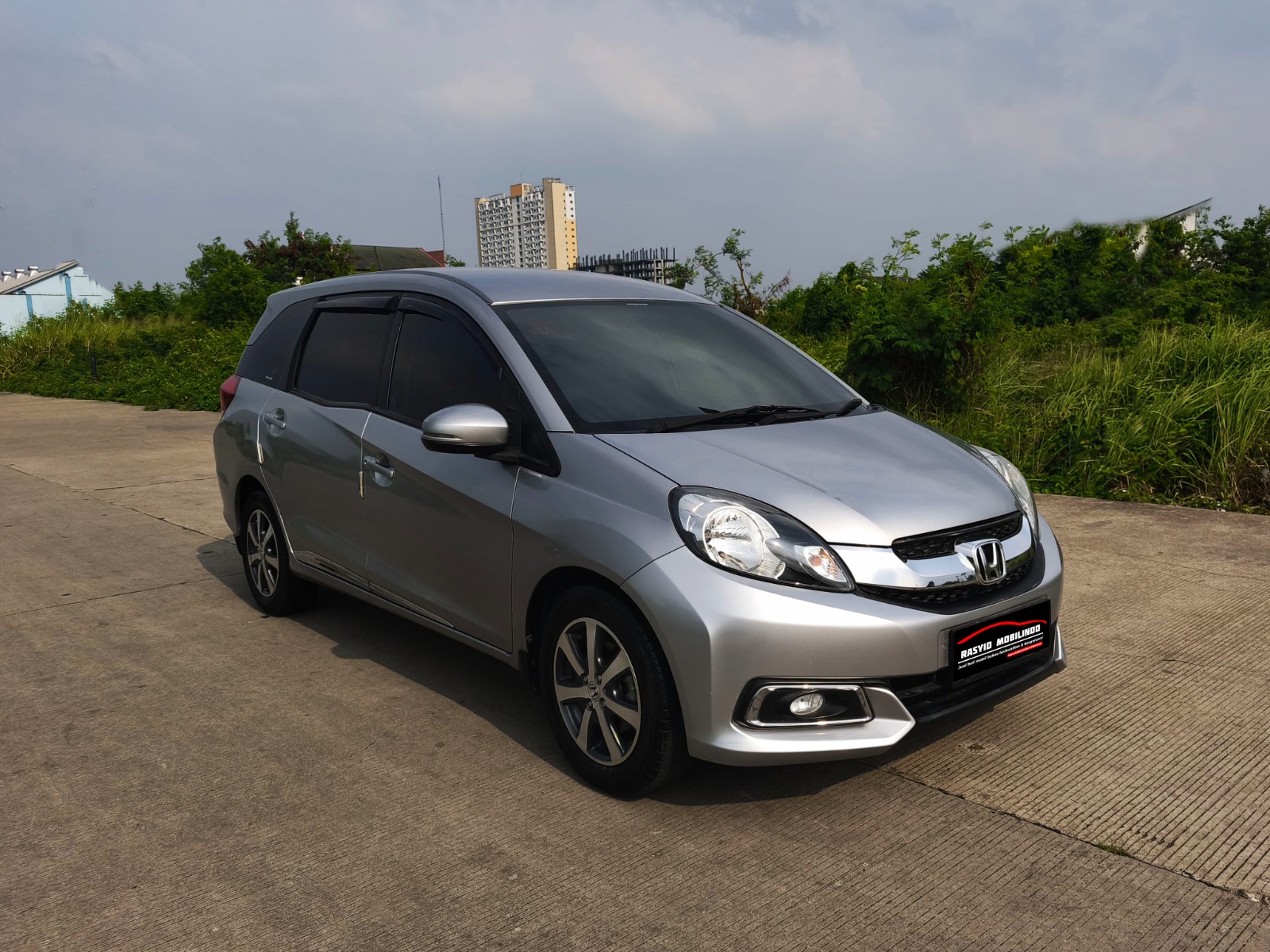 Honda Mobilio 1.5 E 2016 CVT - Image 3