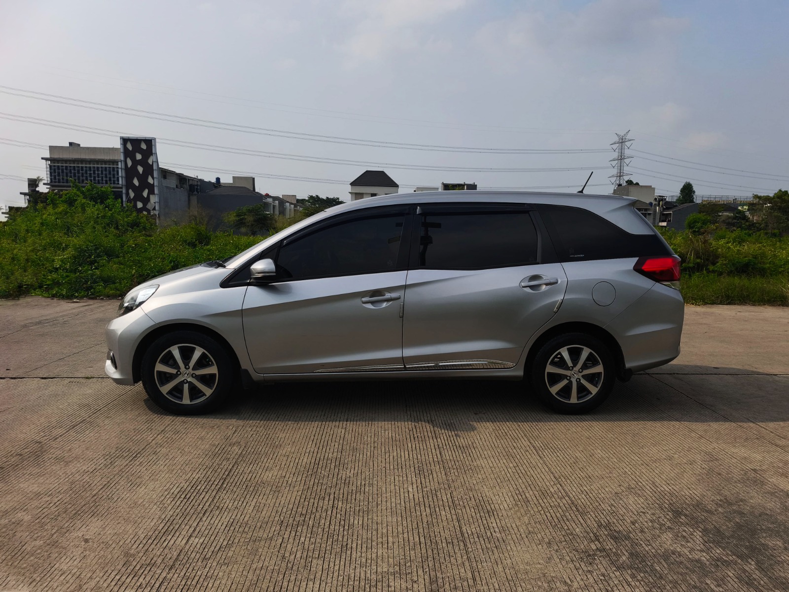 Honda Mobilio 1.5 E 2016 CVT - Image 7
