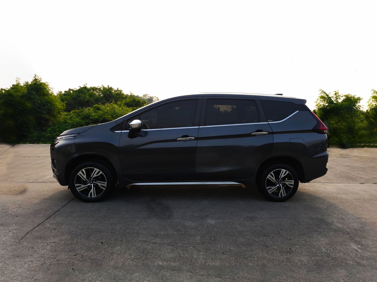 Mitsubishi Xpander Ultimate 2020 A/T - Image 8