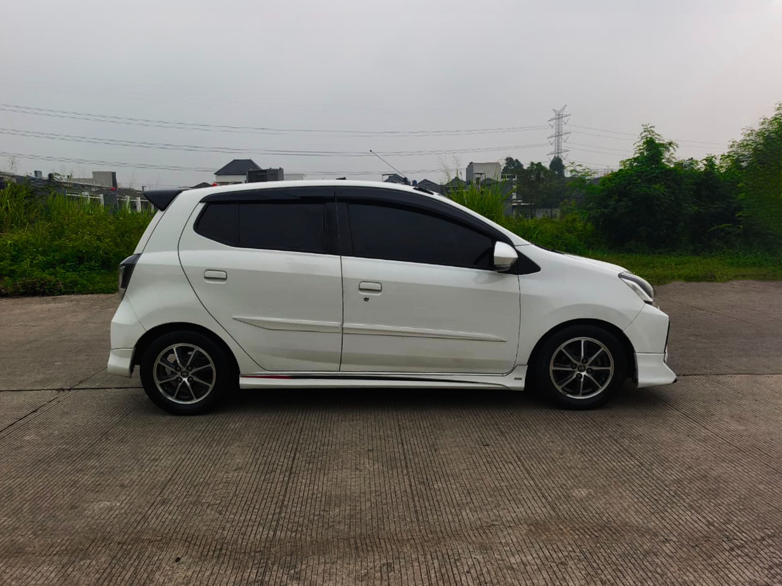 Toyota Agya TRD 2021 M/T - Image 8