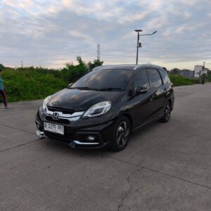 Honda Mobilio RS 2015 CVT
