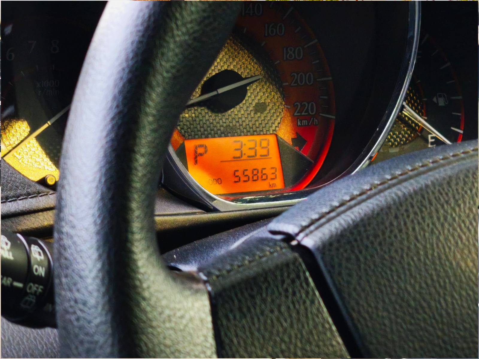 Toyota Yaris G 2015 A/T - Image 13