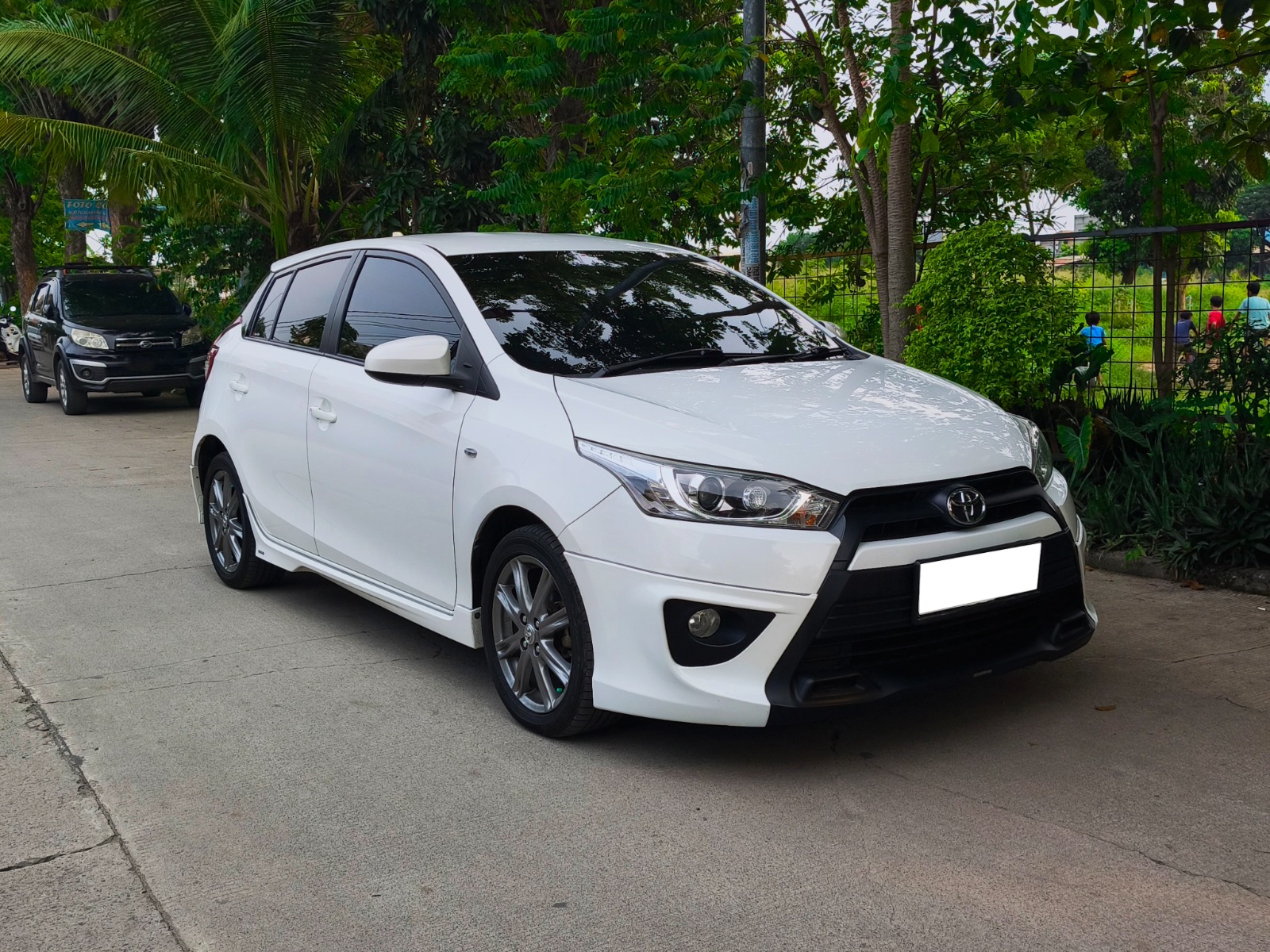 Toyota Yaris G 2015 A/T - Image 3