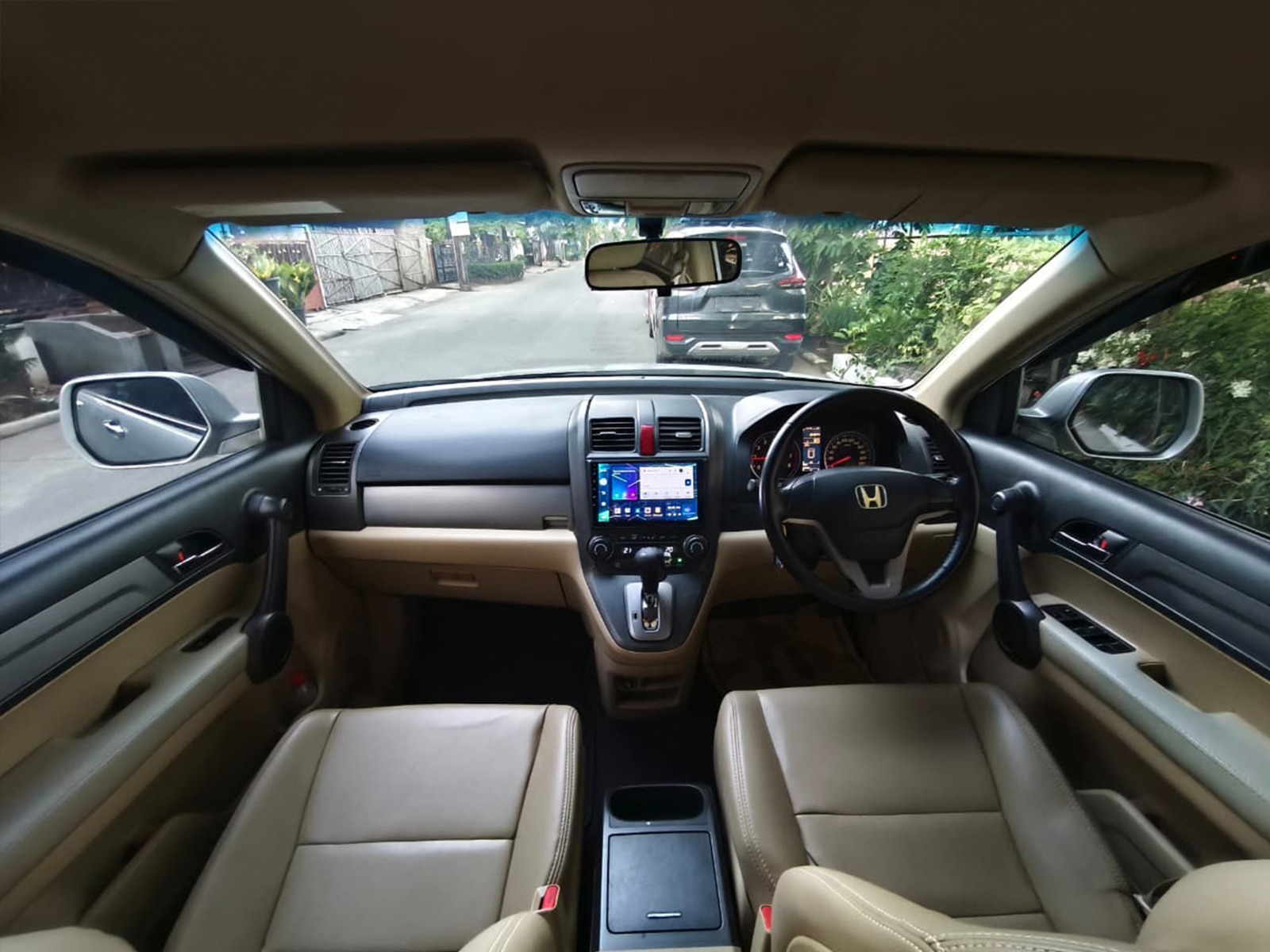 Honda CR-V 2.4 2010 A/T - Image 12