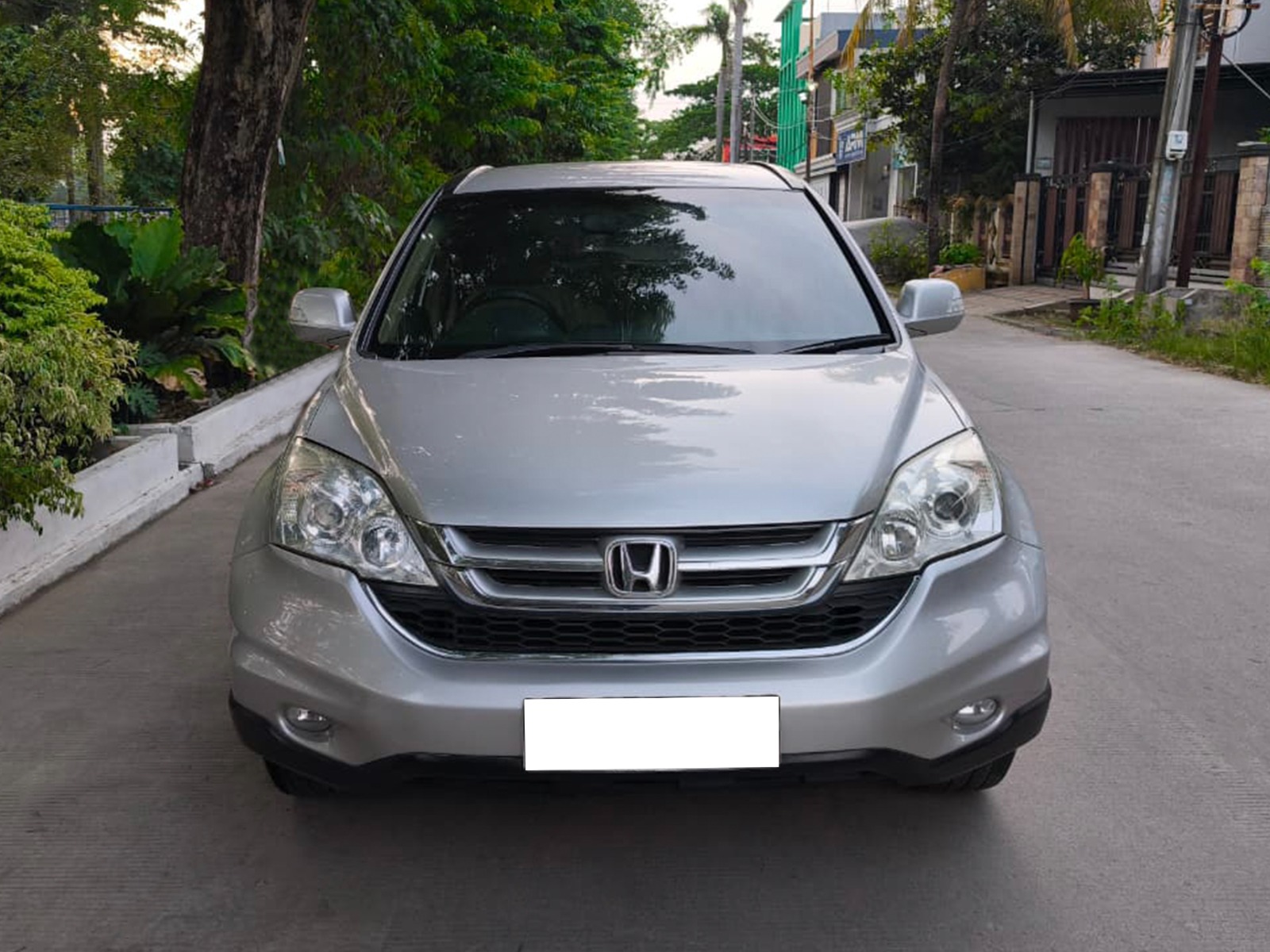 Honda CR-V 2.4 2010 A/T - Image 2