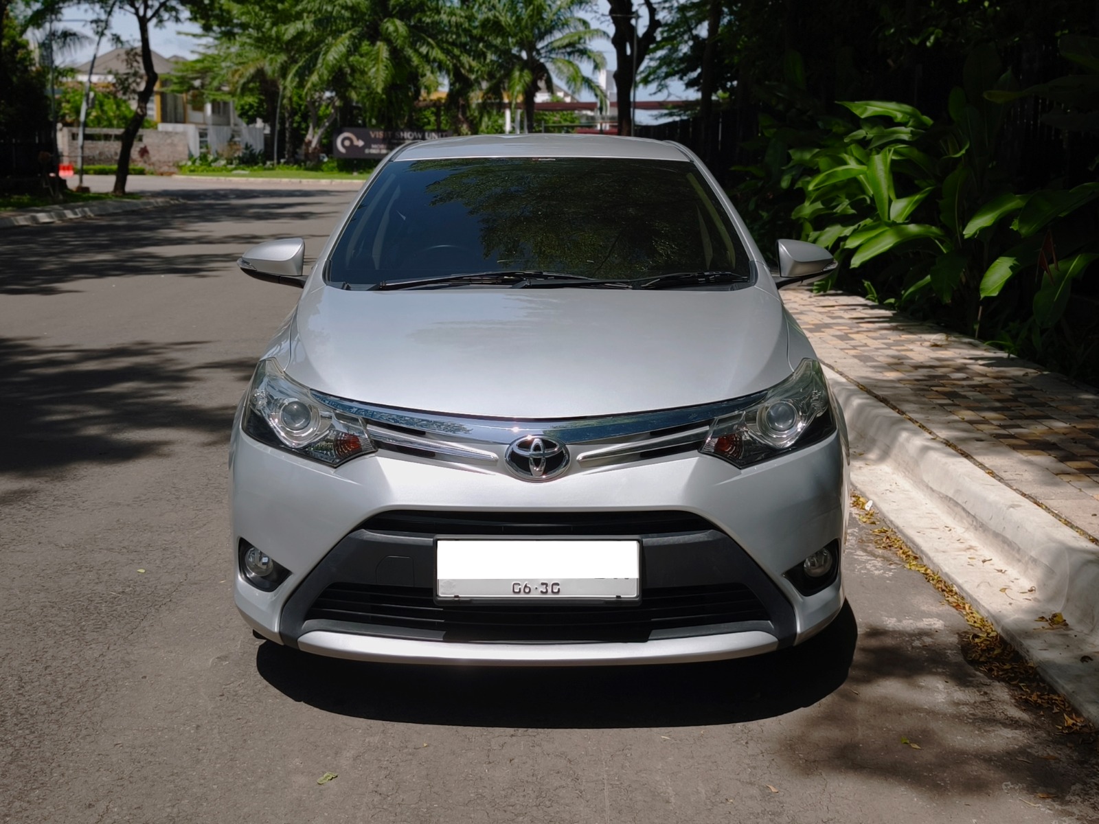 Toyota Vios G 2013 M/T - Image 2