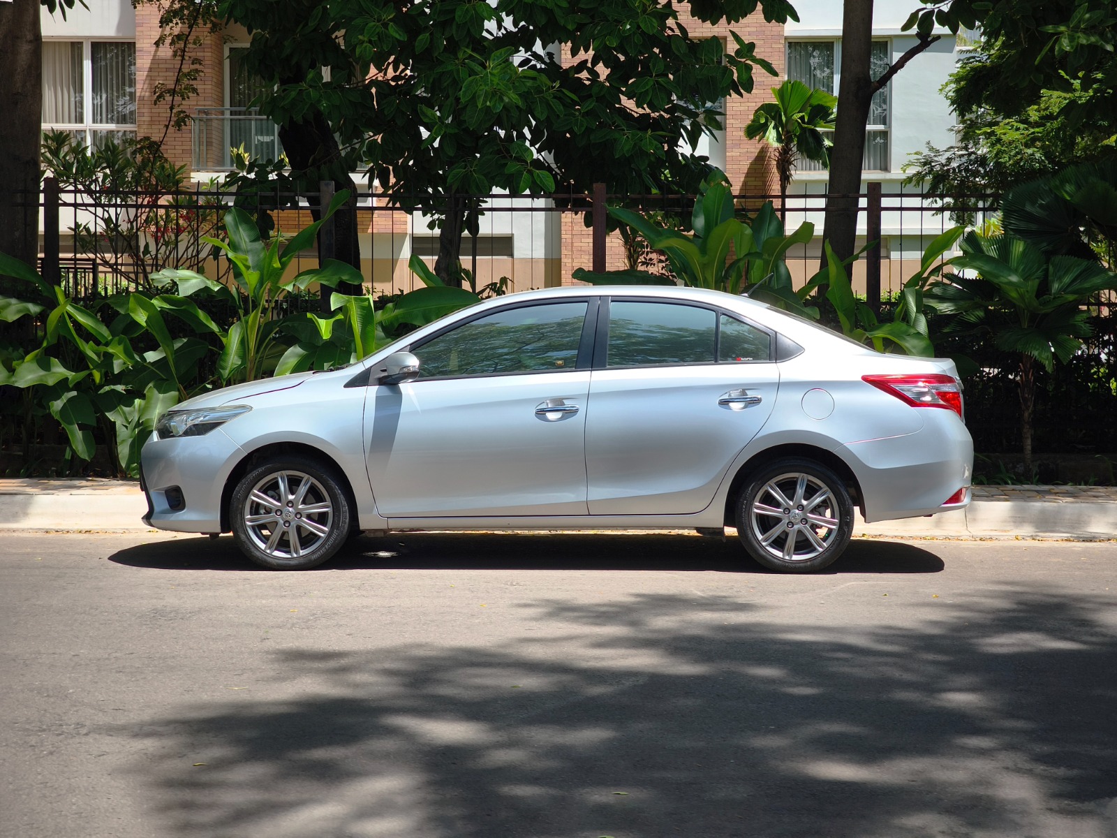 Toyota Vios G 2013 M/T - Image 6