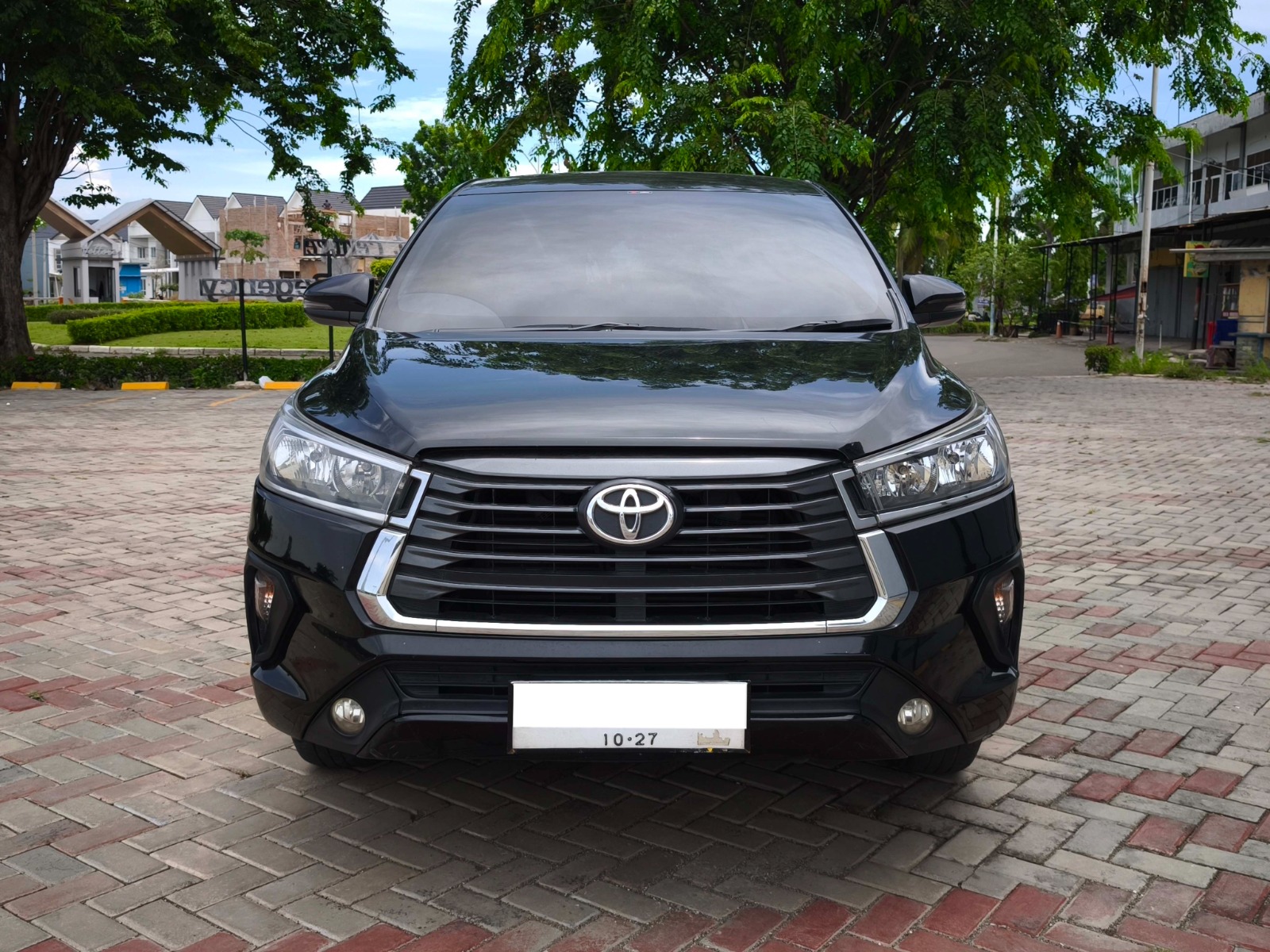 Toyota Innova 2.4 G 2022 A/T - Image 2