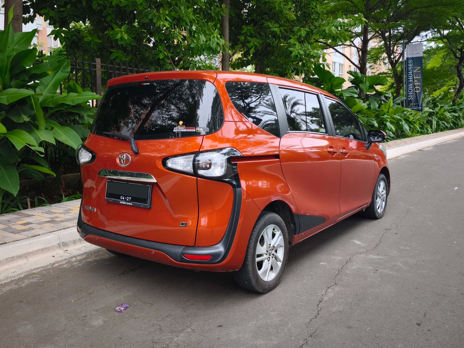 Toyota Sienta G 2017 CVT - Image 4