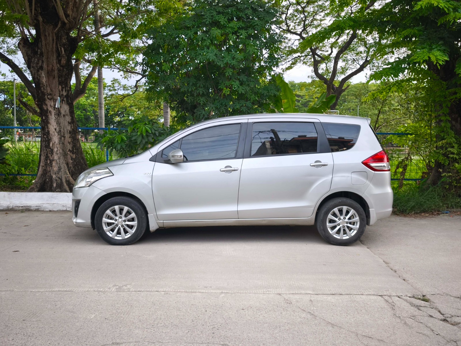 Suzuki Ertiga GX 2014 A/T - Image 7