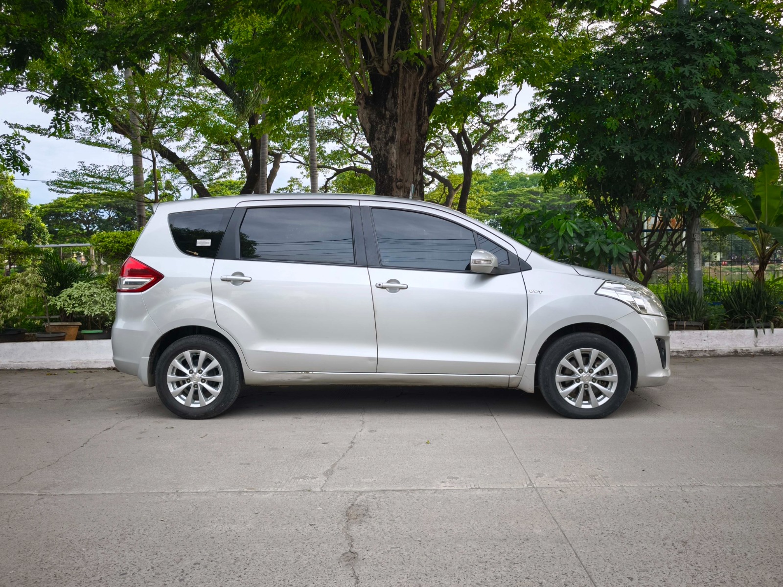 Suzuki Ertiga GX 2014 A/T - Image 8