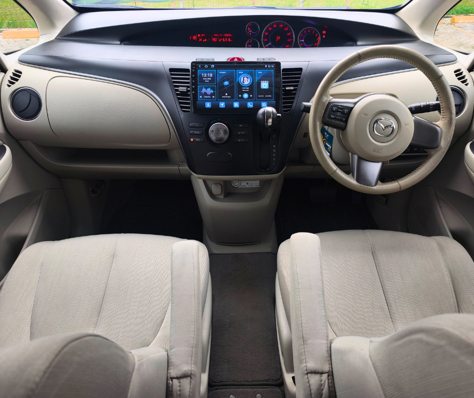 Mazda Biante 2.0 A/T 2013 - Image 12