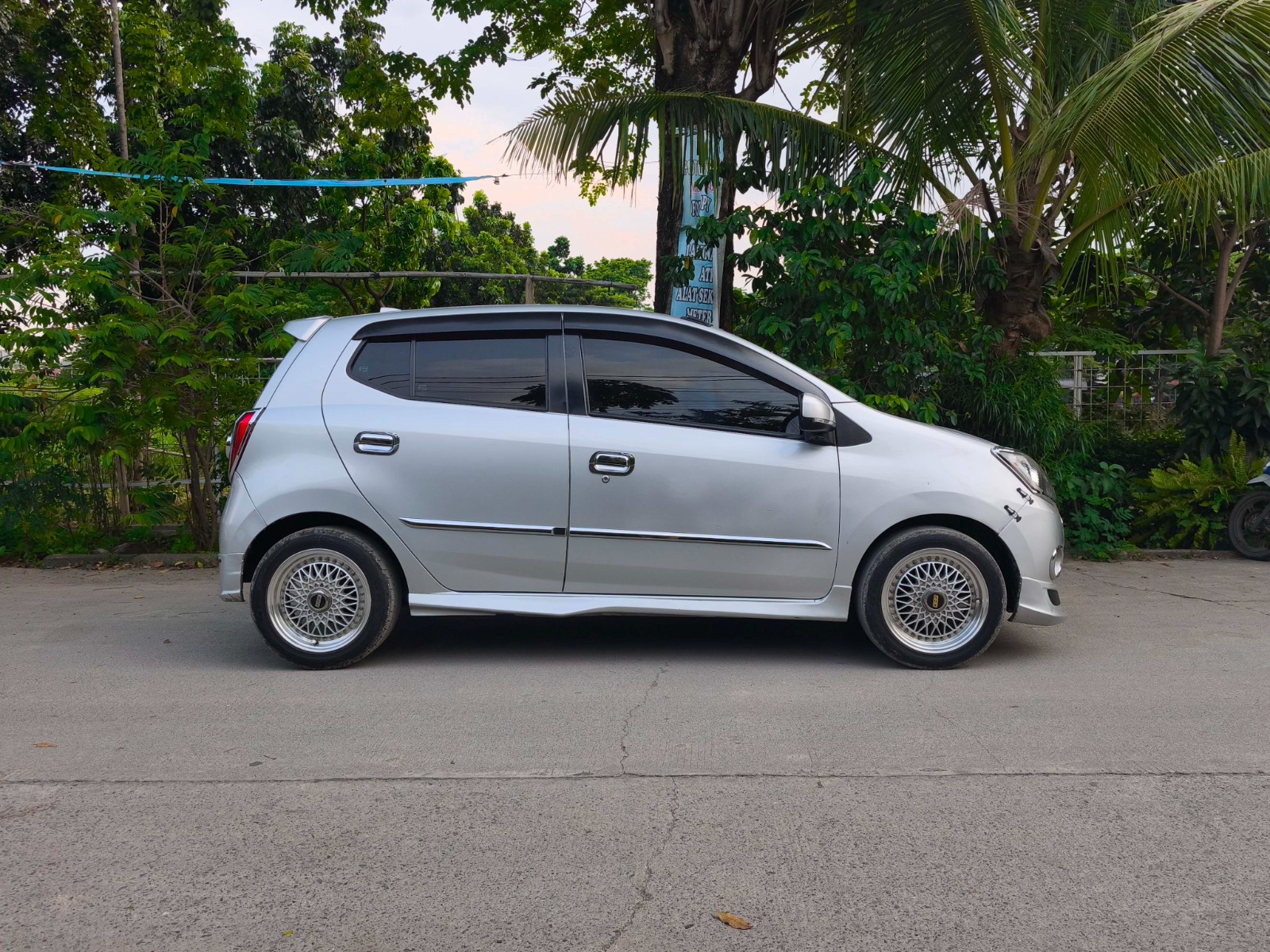 Daihatsu Ayla X 2017 M/T - Image 7