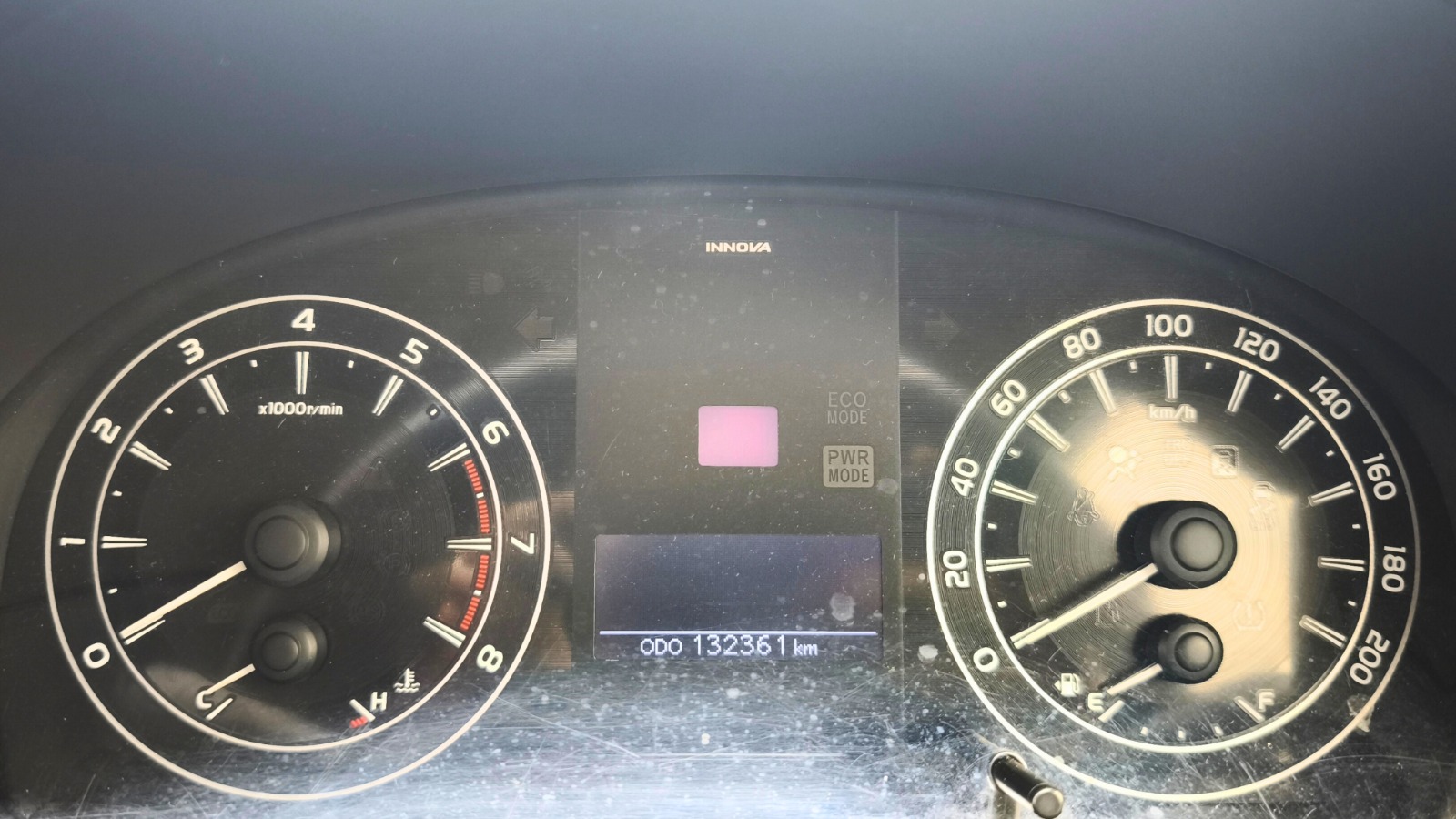 Toyota Innova G Luxury 2017 A/T - Image 13