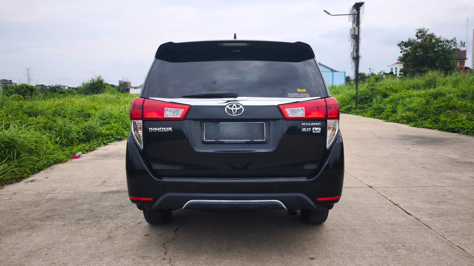 Toyota Innova G Luxury 2017 A/T - Image 5