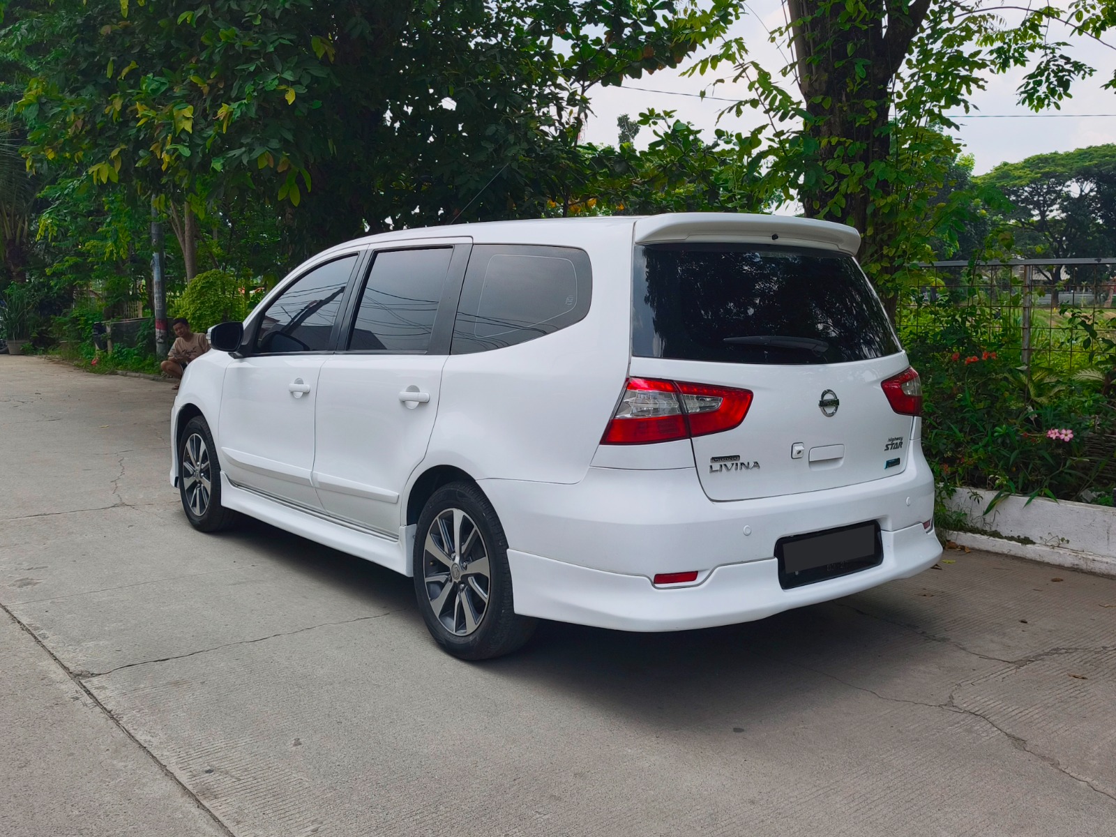 Grand Livina HWS Autech 2017 A/T - Image 4