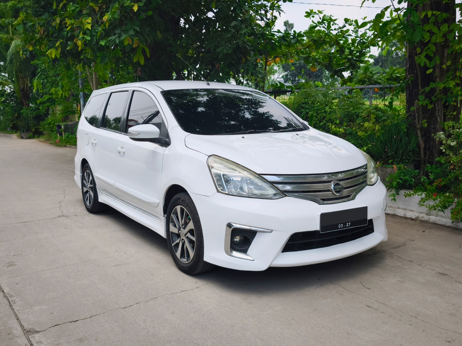 Grand Livina HWS Autech 2017 A/T - Image 3