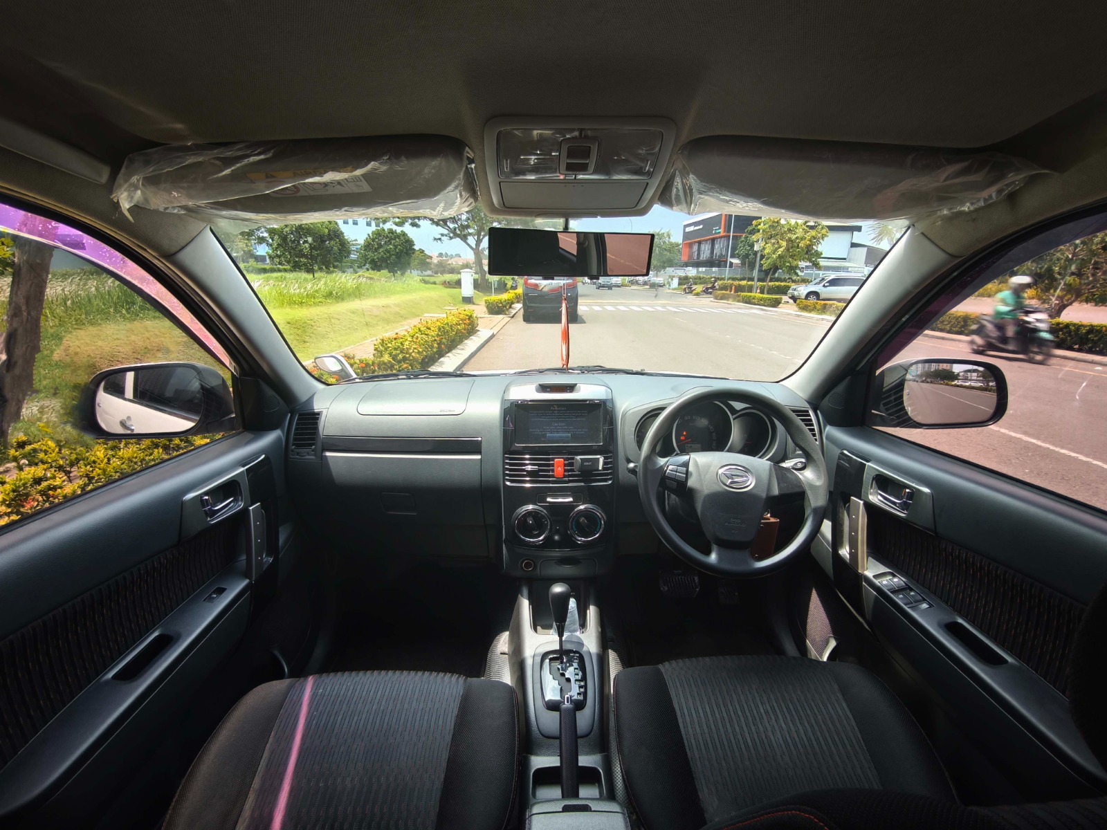 Daihatsu Terios R AT Adventure 2017 - Image 10