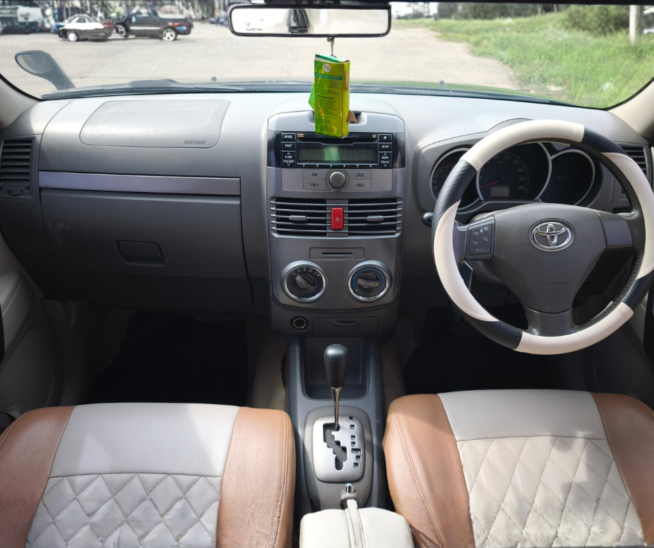 Toyota Rush S 2013 A/T - Image 13