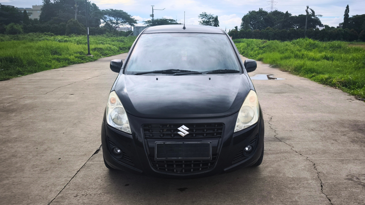 Suzuki Splash GL MT 2015 Hitam - Image 11