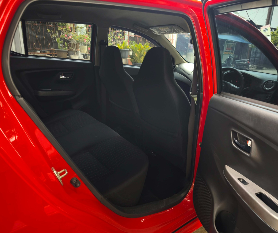 Ayla R MT 2022 Merah - Image 10