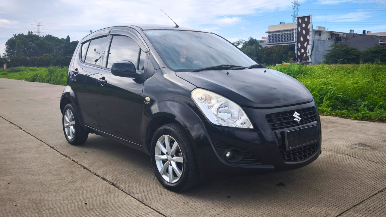 Suzuki Splash GL MT 2015 Hitam - Image 2