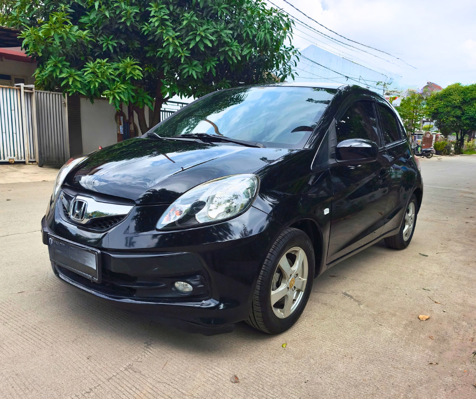Honda Brio E AT 2015 Hitam