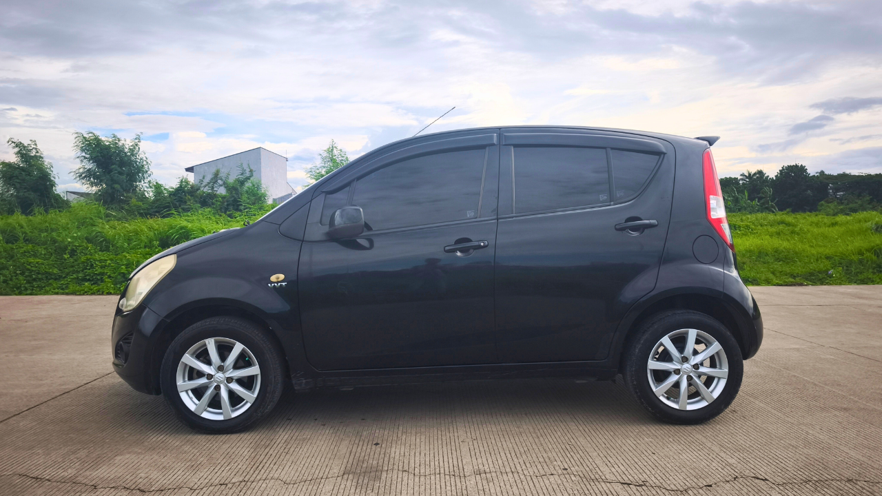 Suzuki Splash GL MT 2015 Hitam - Image 6