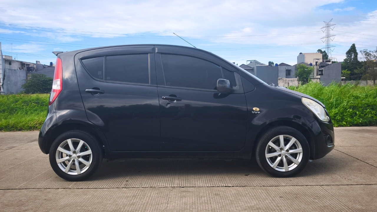 Suzuki Splash GL MT 2015 Hitam - Image 7