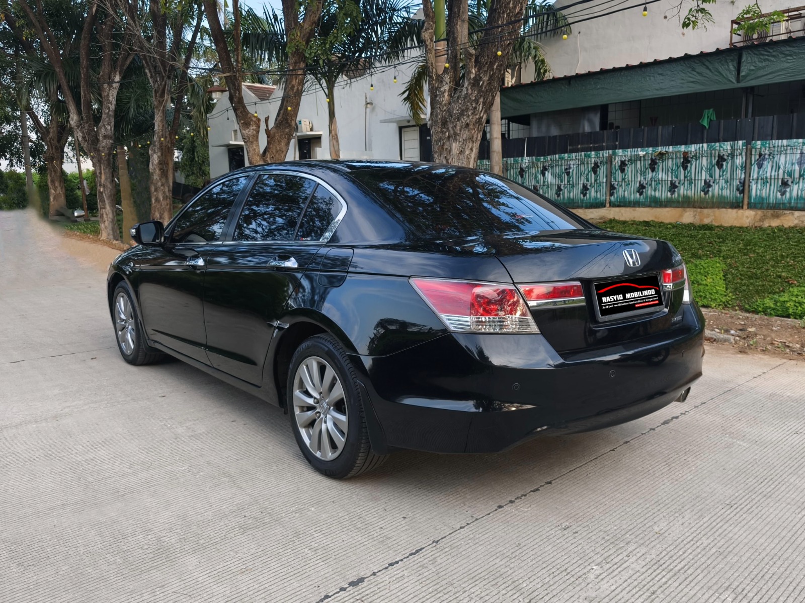 Honda Accord VTIL 2011 Hitam - Image 11